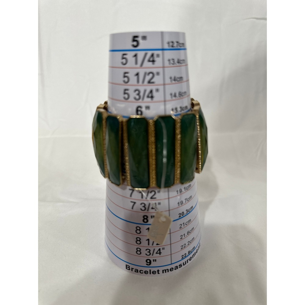 Mia Collection Green Faceted‎ Resin Gold Tone Stretch Cuff Statement Bracelet